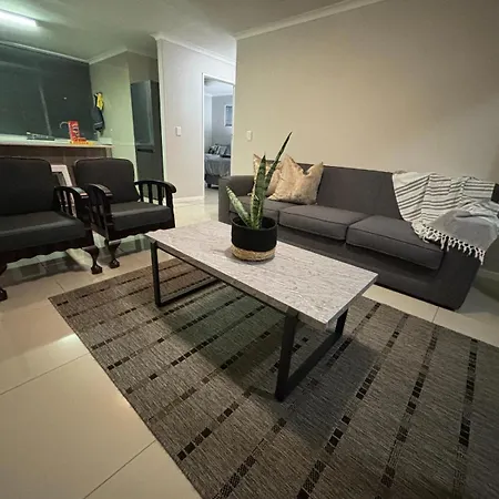 Durbanville Self Catering Apartments Kaapstad Buitenkant foto