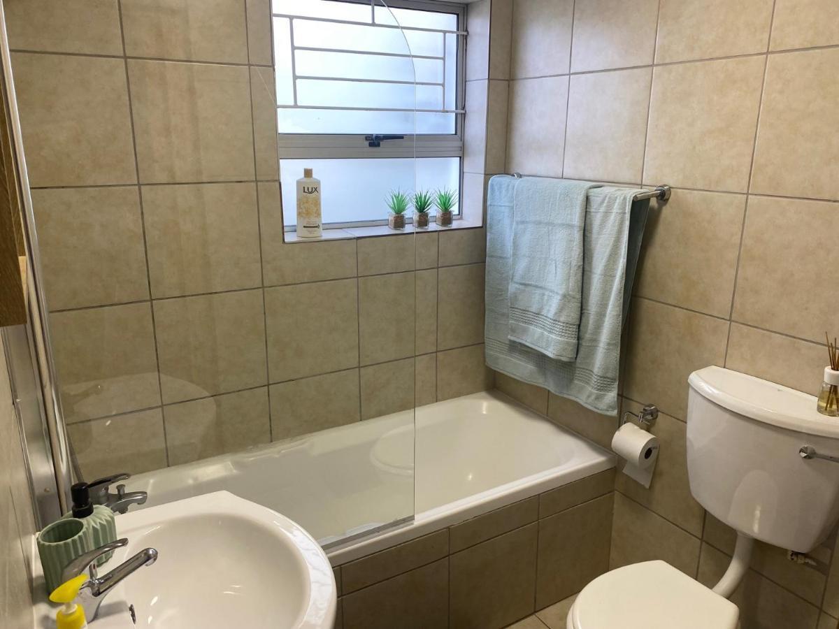Durbanville Self Catering * Kaapstad