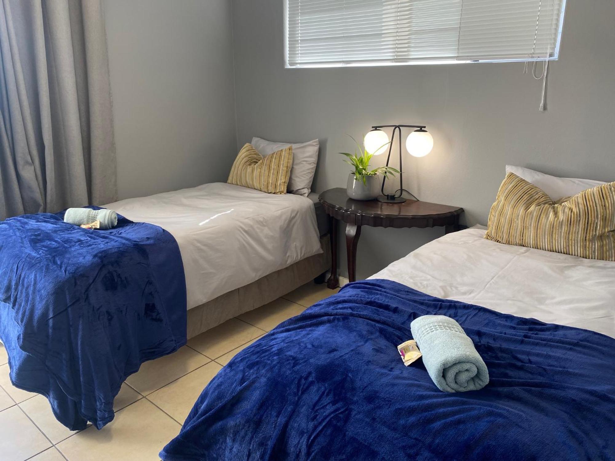 Durbanville Self Catering * Kaapstad